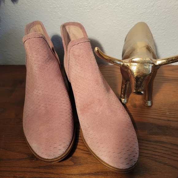Lucky Brand Mauve Suede/Leather Bootie size 10 - Picture 1 of 6